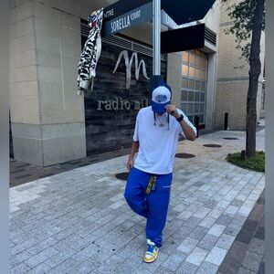 Meet your Posher, Elijah